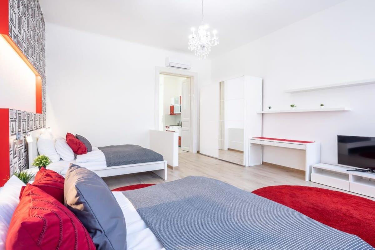 בודפשט Super Central Convenient Apartment מראה חיצוני תמונה